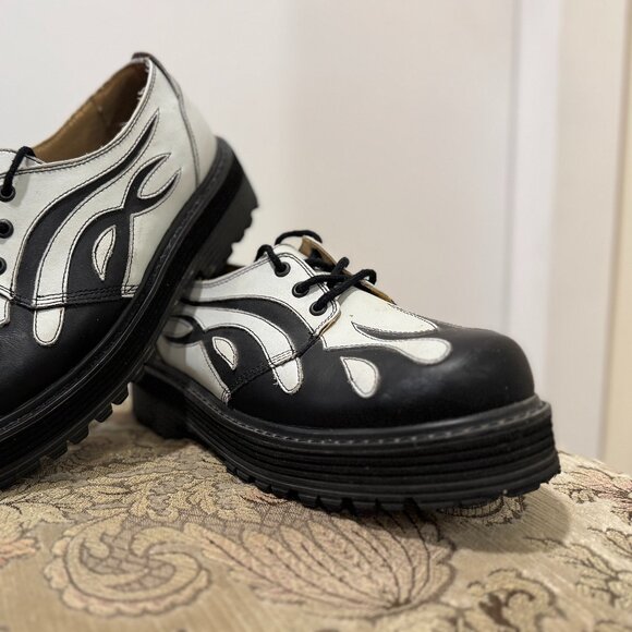 9.5 RARE 90s flame creeper shoes with hidden storage (covered by the insole) main image 10